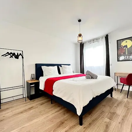 Ratatouille Paris 5mn Park & Val D'europe Apartment